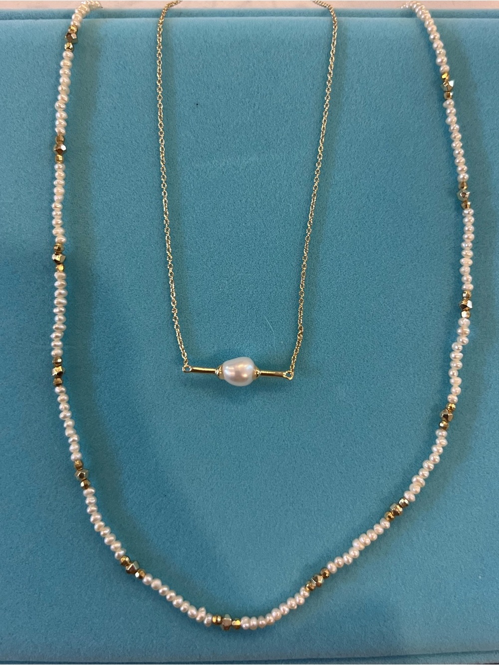 Kendra Scott Pearl Necklace - Picture 2 of 2